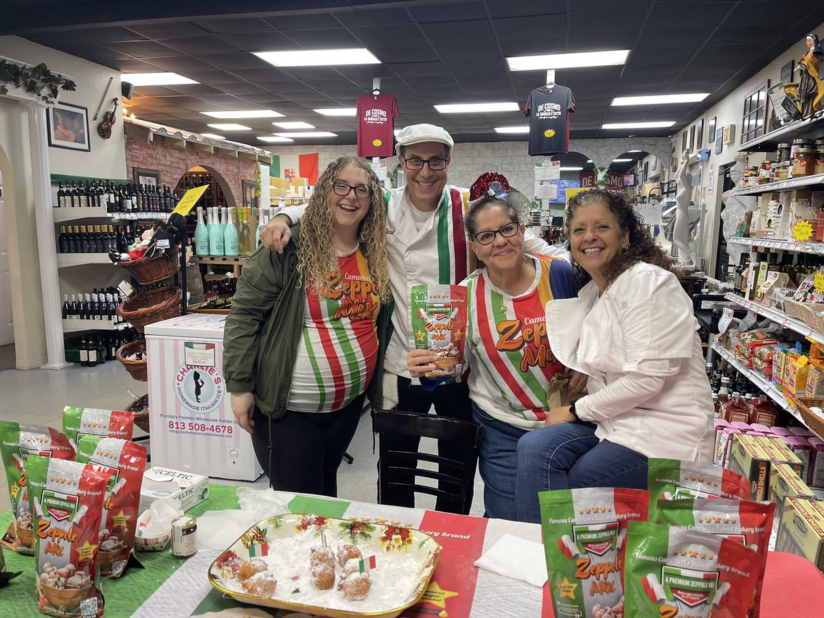 Today’s Zeppole mix sampling at DeCosmo Italian market in Pinellas Park, Florida 
✅👍🇮🇹🙏👉Photos of the very wet day! We ended up closing early than posted event time that was my mistake.
.
.
.
.
.
#businessnews #love #newbusiness #newbusinessalert #newbusinesscardalert