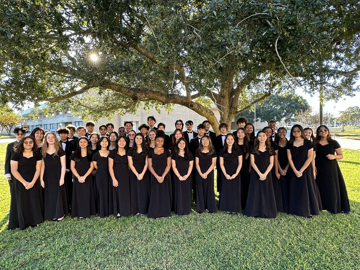 ShadowCreekBand's tweet image. Congratulations to all of our @ShadowCreekHS Band members who are performing tonight in the All-Region Band concert!  Incredibly proud of all of these young musicians! @AISDFineArts @AlvinISD @NolanRyanJH @RMcNairJH