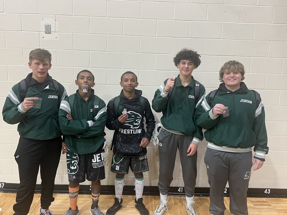 5 place winners for the wildcats. Barynas 2nd, Mendez bros and Lejia 3rd and plowman fourth