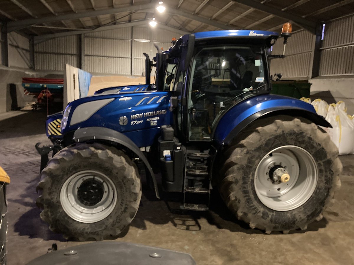 Pretty pair waiting for @wealdofkentyfc light it up charity tractor run tomorrow thank you to @Agrimachines for lending us a second @NewHollandAG big blue! Look out for them tomorrow!