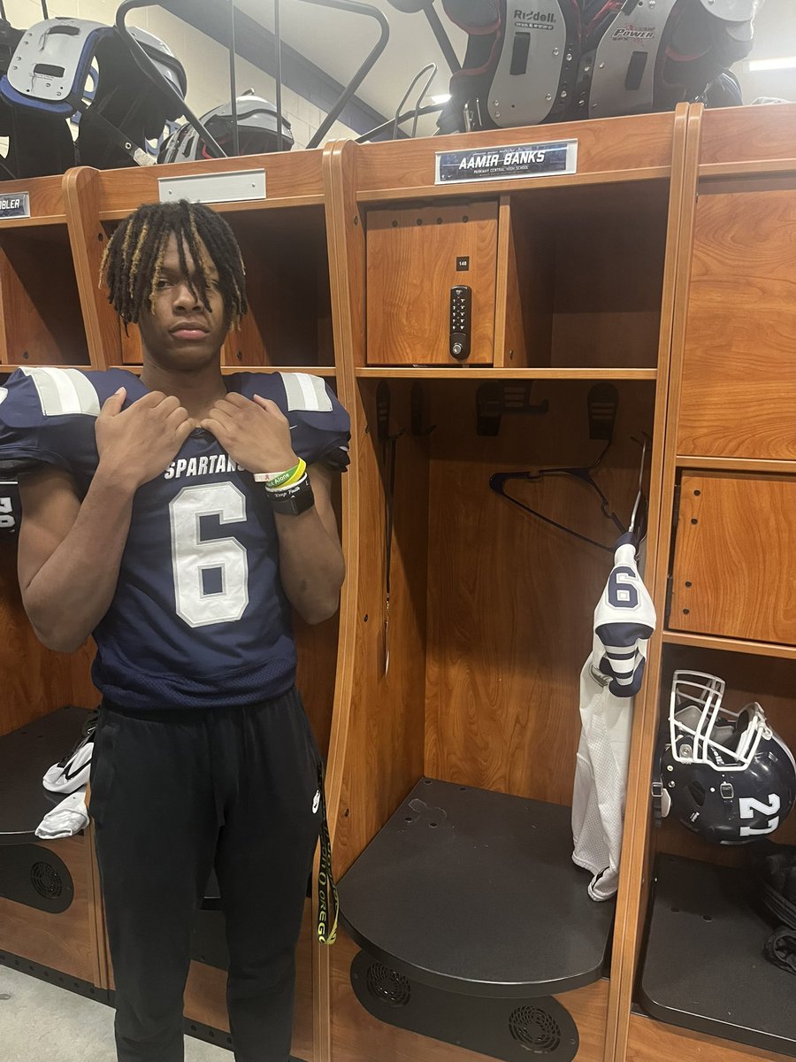 Aamir Banks (@aamirbanks6) on Twitter photo After a great official visit, blessed to receive an scholarship from Missouri Baptist University <a href="/PCColtsFootball/">Parkway Central High Football</a> <a href="/J_Ryan_King/">Ryan King</a> <a href="/CoachJonnyHeck/">Jonathan Heck</a> After a great official visit, blessed to receive an scholarship from Missouri Baptist University <a href="/PCColtsFootball/">Parkway Central High Football</a> <a href="/J_Ryan_King/">Ryan King</a> <a href="/CoachJonnyHeck/">Jonathan Heck</a>