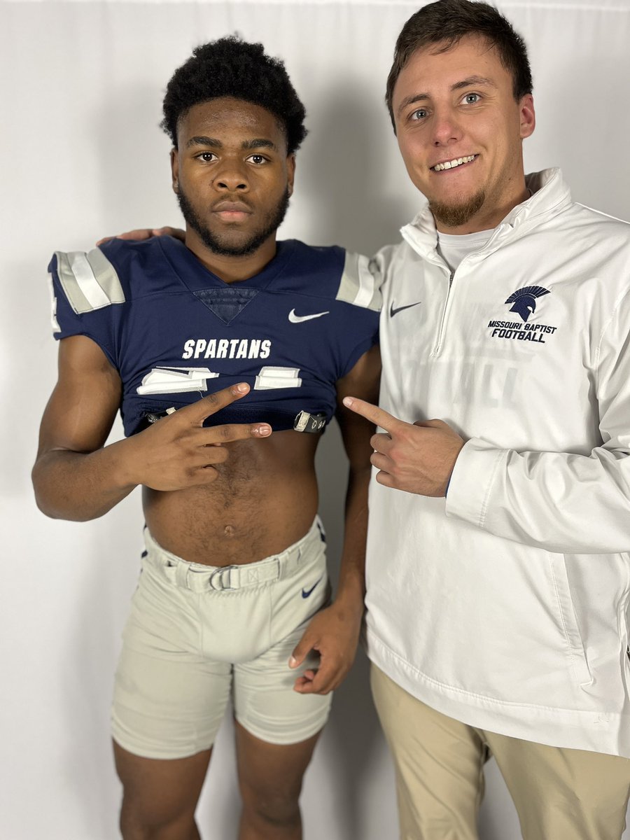 #AGTG after a great visit and talk with @CoachJonnyHeck I am blessed to receive my second official offer to Missouri Baptist university 🖤‼️@CoachMalone816