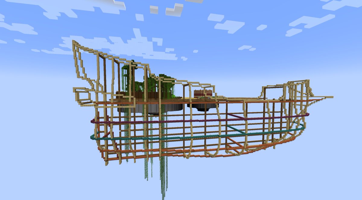 XelandriaX's tweet image. Looking more ship-like now, kinda. Also looking frighteningly large. #oneblock #minecraft
