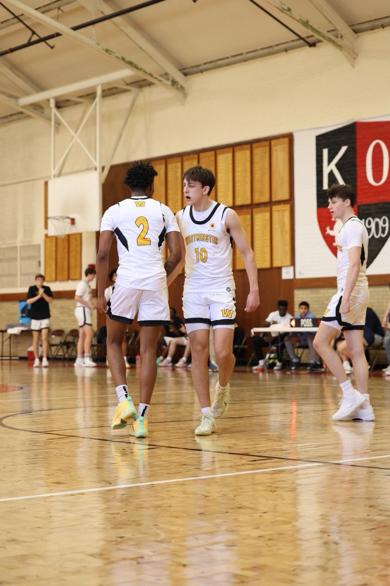 Martlets got a solid W against a hot shooting King team this afternoon at the KIT tournament! 

-Chris Powell 21P, 5R, 8A, 1B
-Jayden Reid 20P, 14R, 3B
-Jermaine James: 16P, 4A, 2S
-Wills Lown: 14P (3 threes)
-Johnny Hadden 5P, 2R, 1A
-Ethan Vicallis 4P, 2A, 1S

#Westy🏀  #KIT🔥
