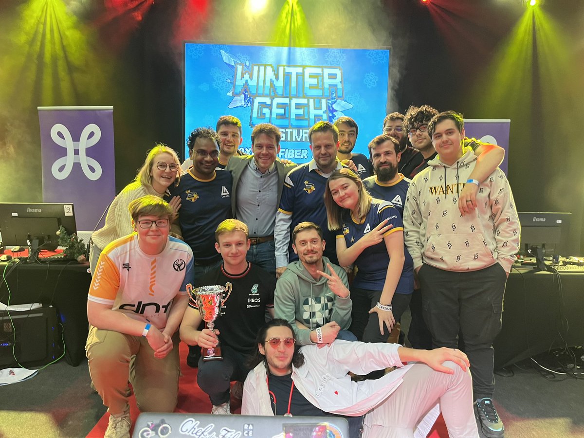 Merci à tous 🥰
L’#esport belge vit grâce aux passionnés qui l’entourent ! 🍟🇧🇪