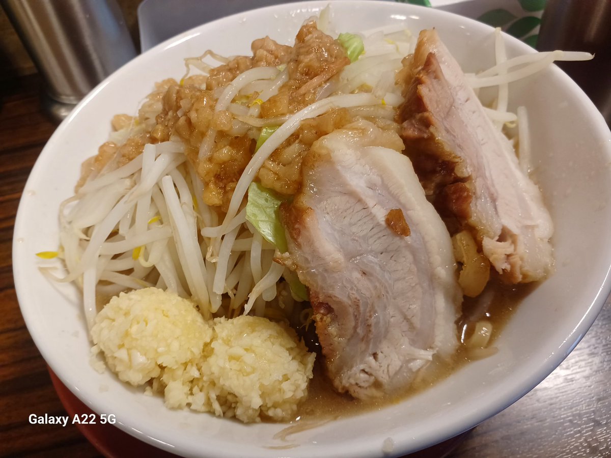 昨日は百人力のラーメンが唯一の食事でした。