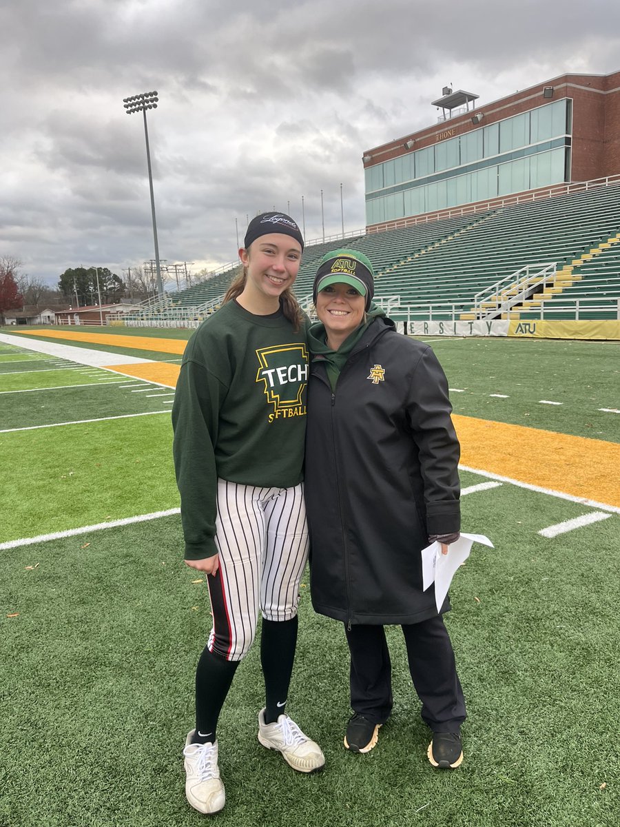 So thankful for <a href="/jtjones00/">Jordon Jones</a> and <a href="/CoachAddieJ/">Addie Jensen</a> for putting on an amazing camp! I had a great time getting to play the game I love and meeting all the new people. <a href="/ATUSoftball/">ATU Softball</a> <a href="/16uLegendsNat/">Legends National 18u</a> <a href="/PRHS_SB/">Pea Ridge Softball</a> <a href="/LegendsFastpit2/">Legends Fastpitch Organization</a>