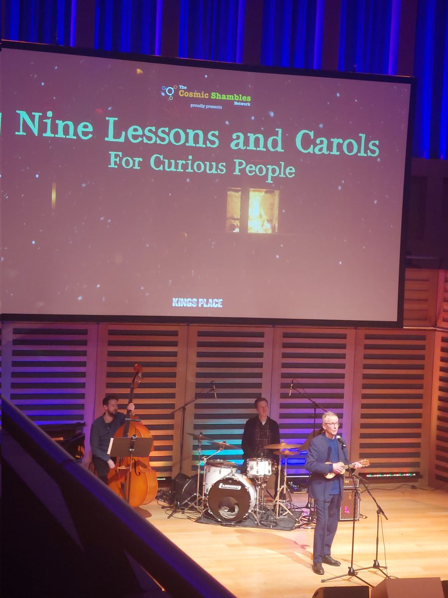 What an amazing, informative, slightly bonkers evening at #NineLessons - science, maths, music, comedy, the great John Hegley, fly sex (!) and much more, all hosted with kindness and poems by the wonderful @robinince @cosmicshambles