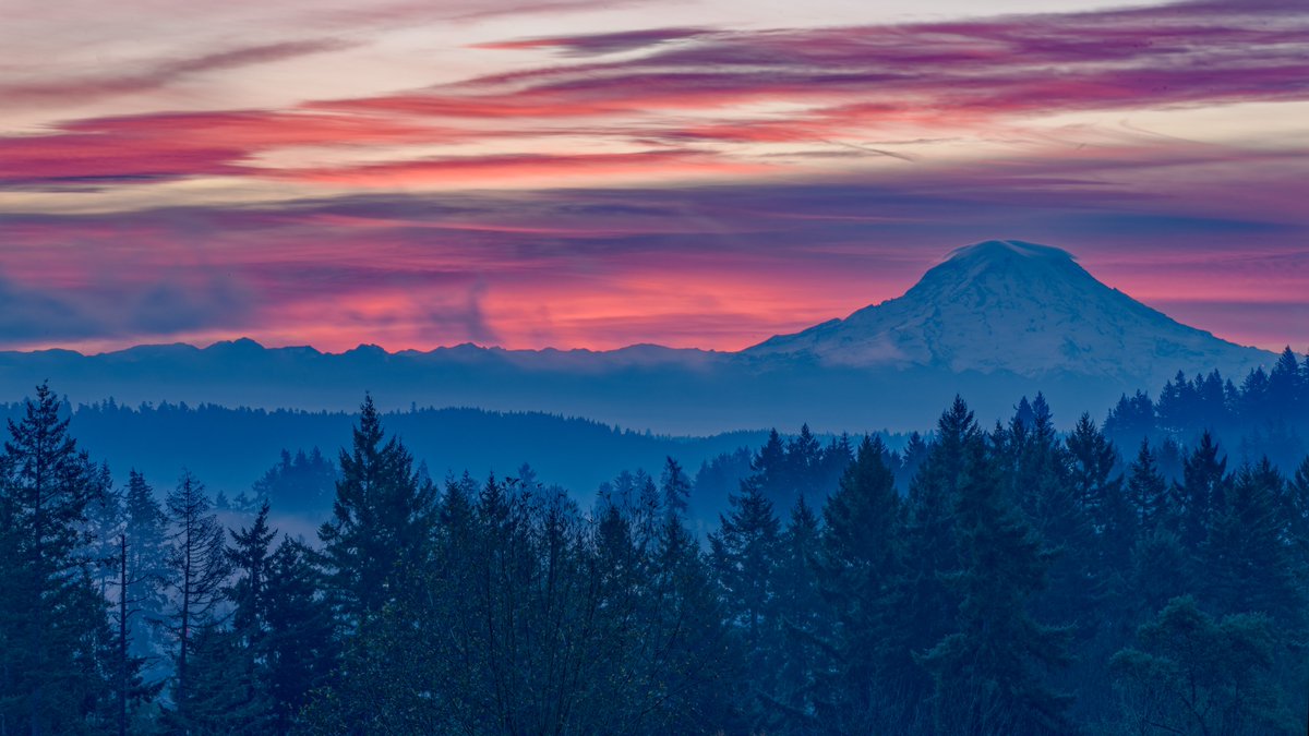 chingsemb's tweet image. Gig Harbor sunrise this morning @TheronZahnKOMO @KClarkWx @komonews @Rebecca_Weather @MollyShenKOMO