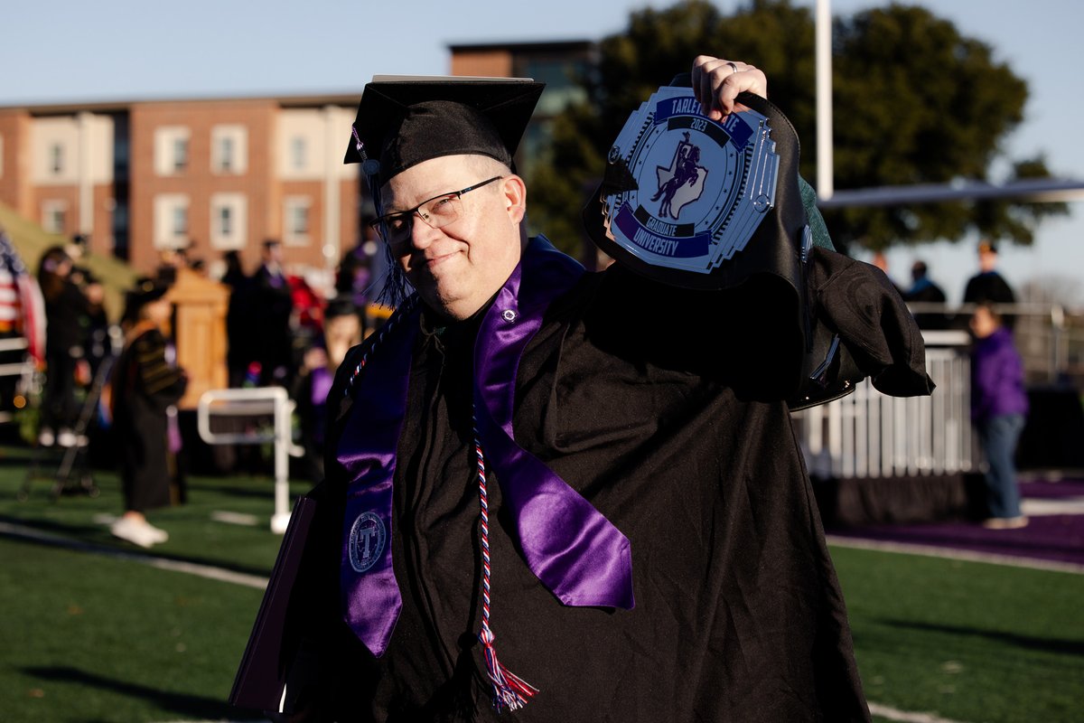 TarletonState's tweet photo. Go be great, Texan graduates! π π π
Congratulations to the Class of 2023!
#TarletonState #TarletonStateGrad #BleedPurple https://t.co/G1MwQY3sW1
