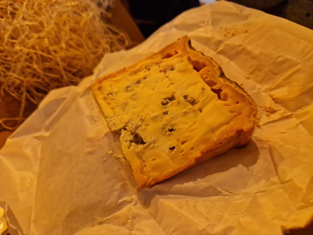 Yorkshire Fellow (@nickdabird) on Twitter photo #Cheese #Advent Day 16: mystery cheese cos we lost the envelope! The most full-on Blue! Wow! Is this #Leeds #Blue <a href="/YPecorino/">yorkshirepecorino</a> <a href="/MarioOlianas/">Mario Olianas</a> ? #Cheese #Advent Day 16: mystery cheese cos we lost the envelope! The most full-on Blue! Wow! Is this #Leeds #Blue <a href="/YPecorino/">yorkshirepecorino</a> <a href="/MarioOlianas/">Mario Olianas</a> ?