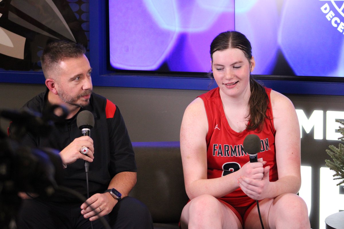 farmingtonfast's tweet photo. Lady Cards with the win over Vashon in the Bill Rowe’s Queen City Showcase. Congrats to @BershersZoey for receiving MVP!! @qcityhoops https://t.co/fvE4XjwOSv
