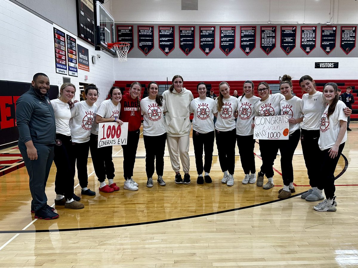 JA Girls Basketball (@ja_ladyhoops) on Twitter photo Congrats to our senior <a href="/10_evanp/">Evan Platfoot</a> for cementing herself in our history tonight! 1000 points is a heck of an achievement and it couldn’t have happened to a better individual. Well deserved! Congrats to our senior <a href="/10_evanp/">Evan Platfoot</a> for cementing herself in our history tonight! 1000 points is a heck of an achievement and it couldn’t have happened to a better individual. Well deserved!