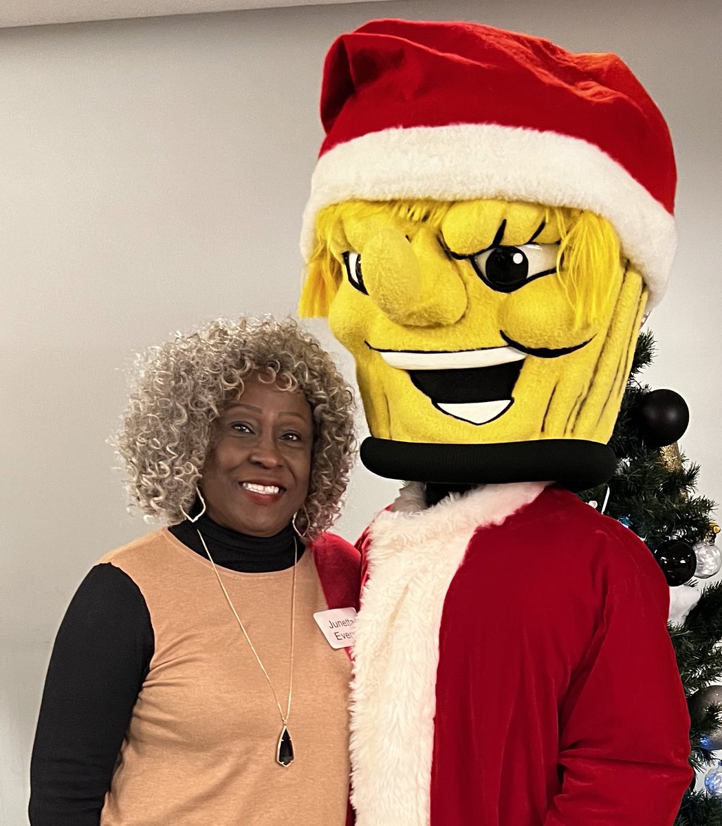 Junetta Everett tweet media