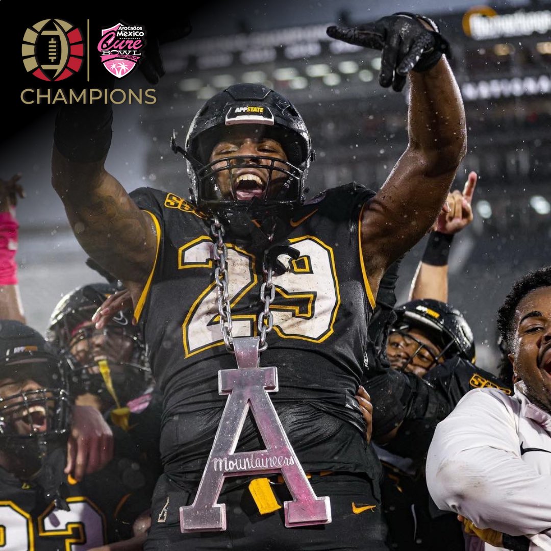 Winners in a tough rainy battle! Congrats to @AppState_FB winning the 2023 @CureBowl 📸 @AppState_FB