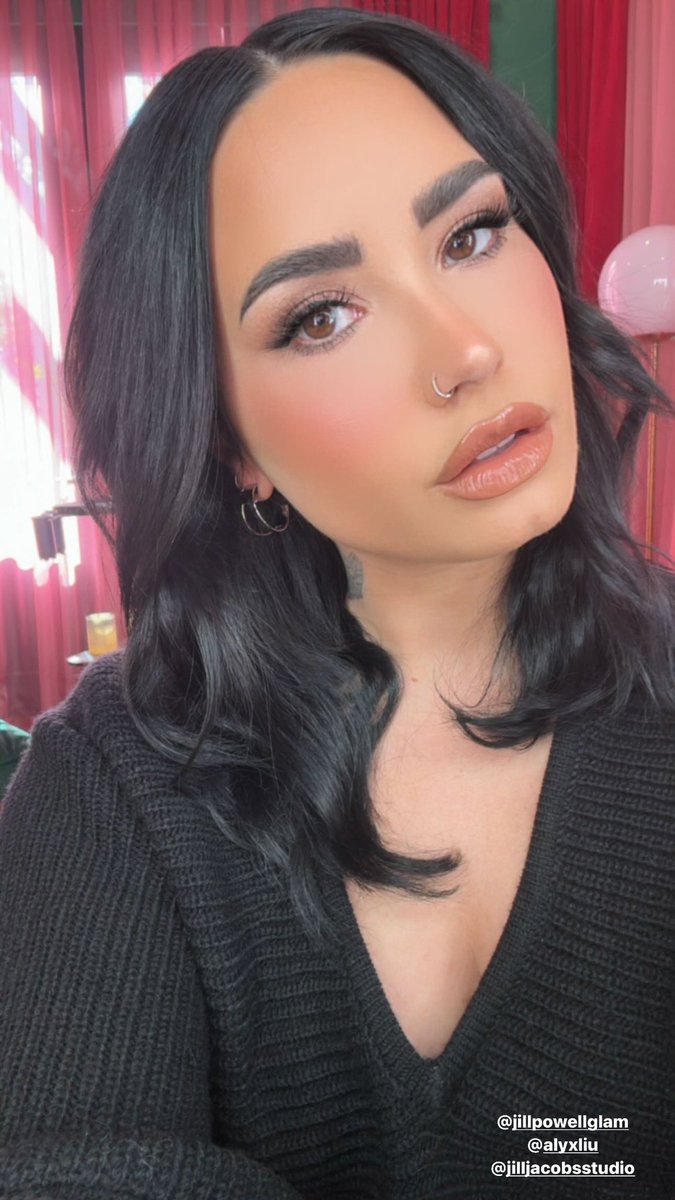 Dree VIU A DEMI 2x tweet media