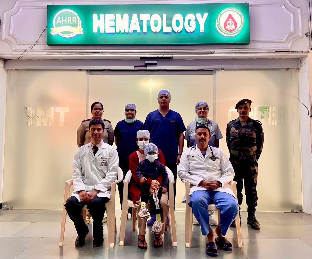 Department of Hematology and Stem Cell Transplantation at Army Hospital (R&R)#NewDelhi under aegis of @dgafms_mod & #DGMS (Army) successfully conducted a complex Matched Unrelated Donor (MUD) #bonemarrowtransplant in a 7yr old child with a rare immunodeficiency disorder (ARPC1b