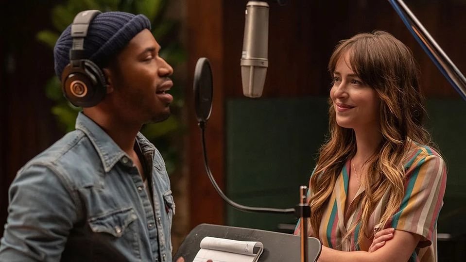 LisaSpeaketh's tweet photo. "A superstar performer and her stressed personal assistant are faced with a decision that could change the course of their careers. - The High Note 2020"
#MovieStill #TheHighNote #NishaGanatra #FloraGreeson #DakotaJohnson #TraceeEllisRoss #KelvinHarrisonJr #bciff #bciff2023 https://t.co/XKK8cok3rC