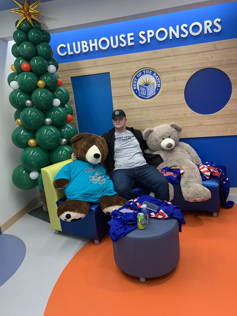 ‼️‼️‼️‼️‼️‼️‼️‼️‼️‼️‼️‼️
Did some great stuff today!! 
Out here supporting the Best of Batch foundation!!!  🎄🎅🏼❤️
Thanks for having us <a href="/CharlieBatch16/">Charlie Batch</a>  <a href="/TristenBittner/">💯BITTNER💯</a>