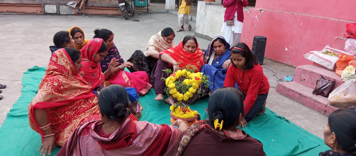 @BhavanUtreja बिल्कुल सही कहा है । क्रिसमस ट्री प्लास्टिक का बनाया जाता है । जिससे कोई फायदा नहीं होता।#25Dec_TulsiPujanDiwas का आयोजन कराने वाले Mission Of Sant Shri Asharamji Bapuकी The Great Visionary कैसी अद्भुत है कि हर वर्ग और आयू के लोग अनेकों Benefits of Tulsi ले सकते हैं।