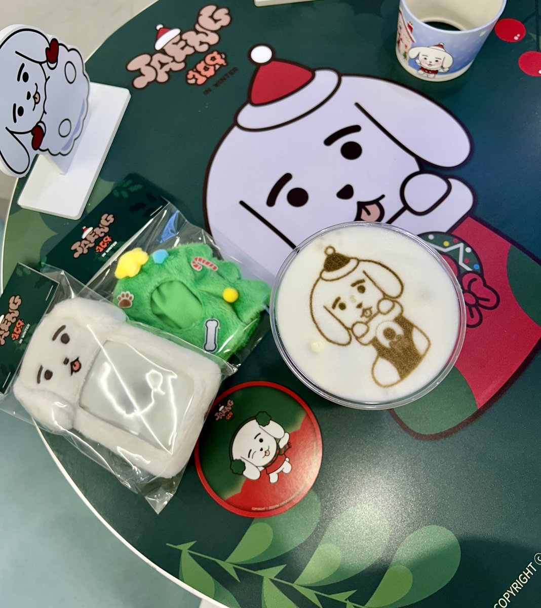 이 날씨에 요기 오는건 사랑 맞자나(˃̵͈᷄⌓˂̵͈᷅)

#쟁109X에버라인 #쟁109 #에버라인뮤직앤카페