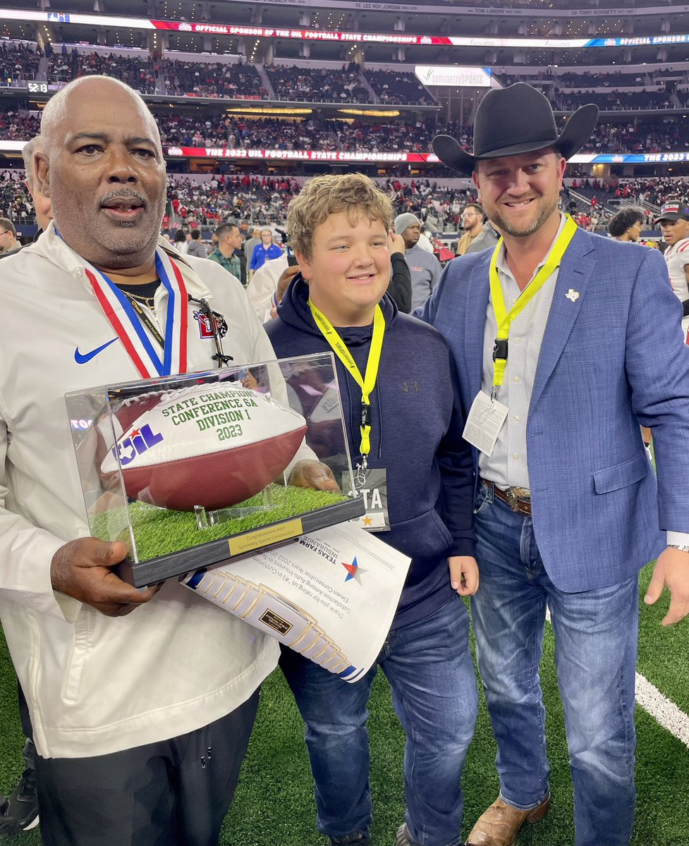 Congratulations to @DuncanvilleISD for winning the Conference 6A-DI UIL State Football Championship! 🏆 Symmetry was proud to present a commemorative football celebrating the hard work of these coaches and athletes! 🏈 Congratulations on your back-to-back State Championships!