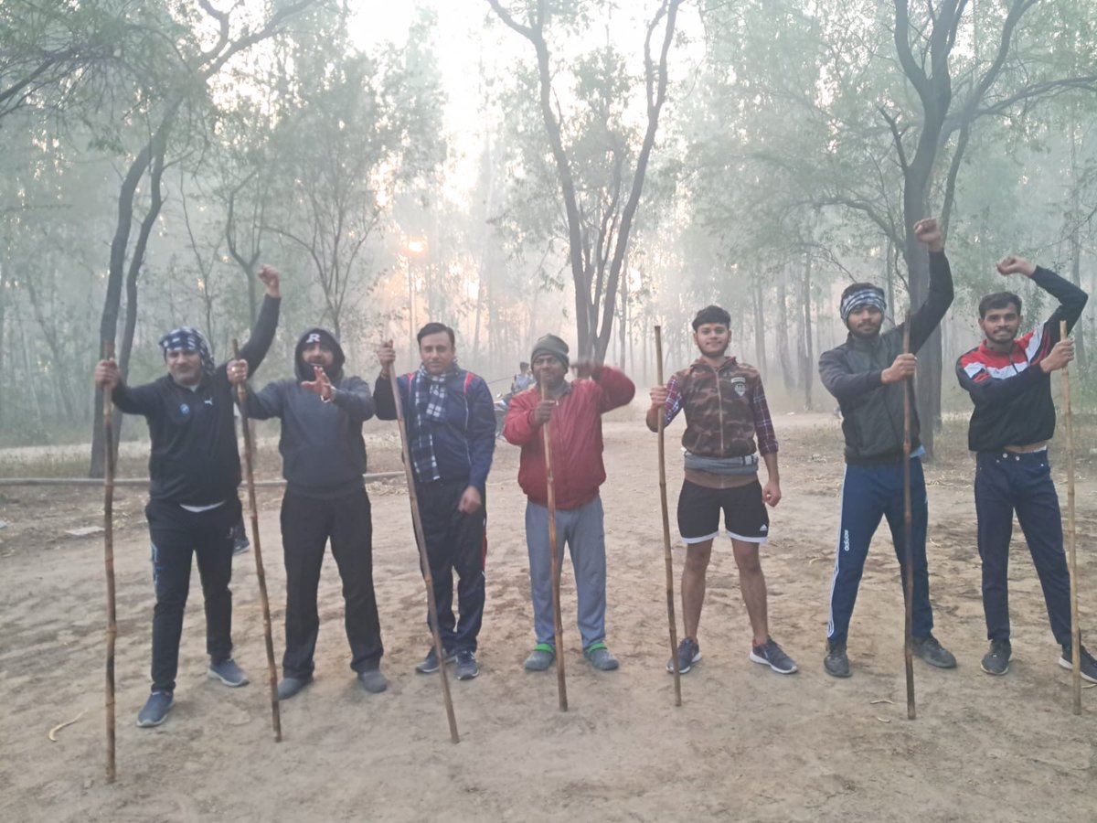 rajeshkumarraw3's tweet image. दंड प्रहार दिवस