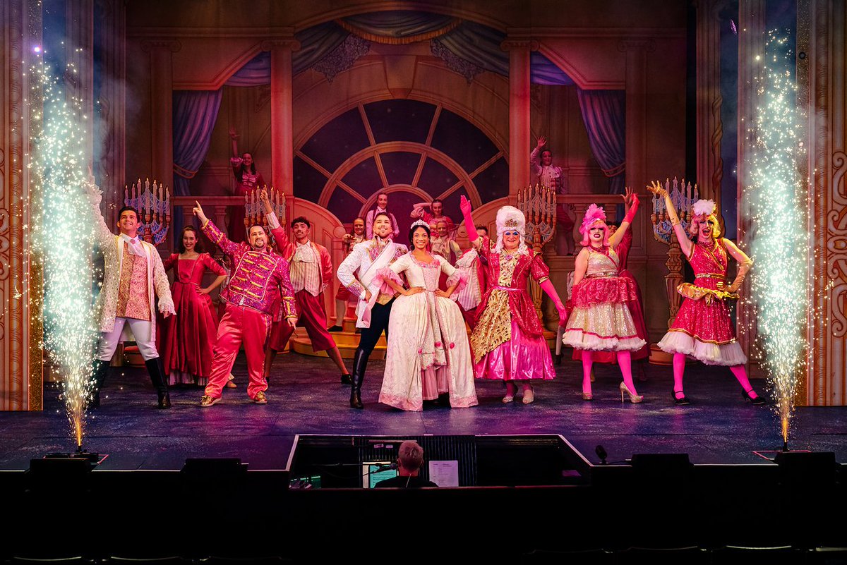 Part 8: Another great panto photographed at <a href="/CreweLyceum/">Crewe Lyceum</a> with <a href="/Imagine_Theatre/">Imagine Theatre</a>

This year's performance of #Cinderella looks fantastic!

Thanks again for having me 📷📷
#pantophotographer #pantomine #eventphotographer #cheshirephotographer