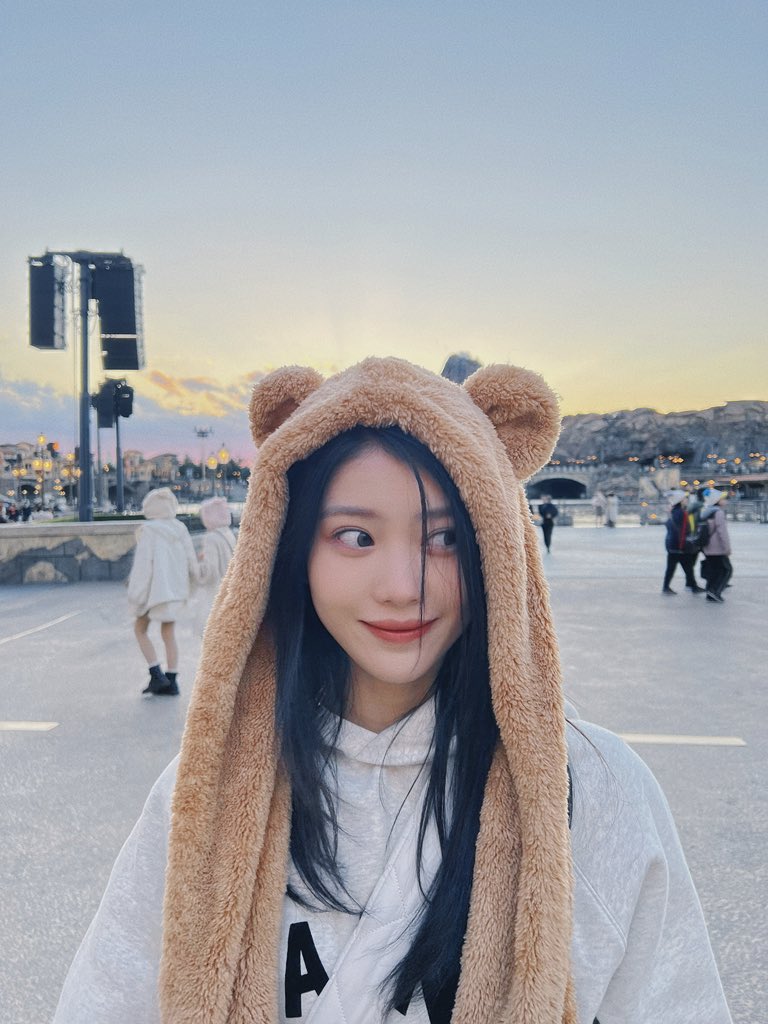 2ndPNxt's tweet photo. เป่าเป้ยหลบกล้องทำไม 🐻 https://t.co/WZ3WZRReoo