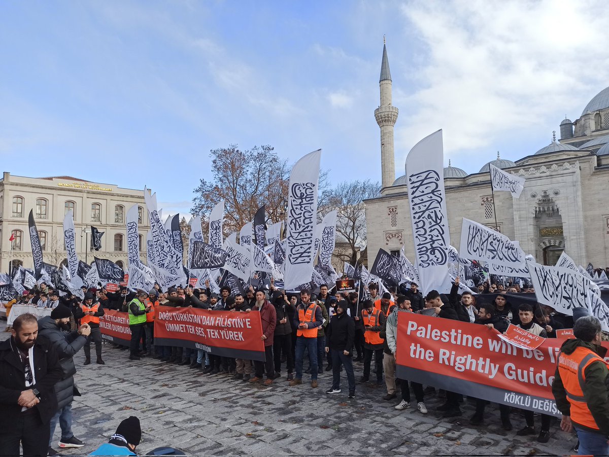 Gazze için tek ses tek yürek yürüyoruz

#FilistiniHilafetKurtarır