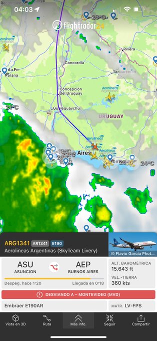 Están desviando a Montevideo los aterrizajes! Está cerrado Ezeiza y Aeroparque. Hay un par de vuelos