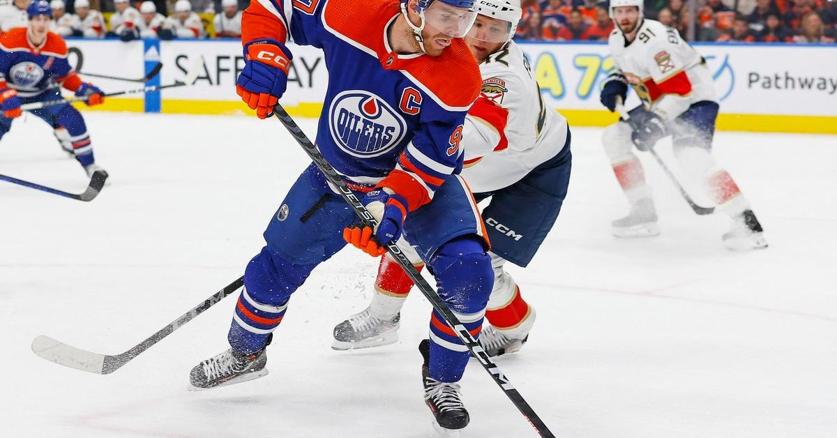 Panthers explode for 5 goals to sink Oilers reut.rs/480AqBE