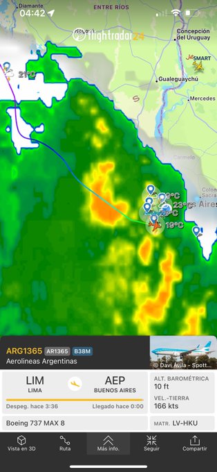 Pasó la tormenta y aterrizó en Ezeiza el vuelo que venía desde Lima! El resto desvió o está esperando