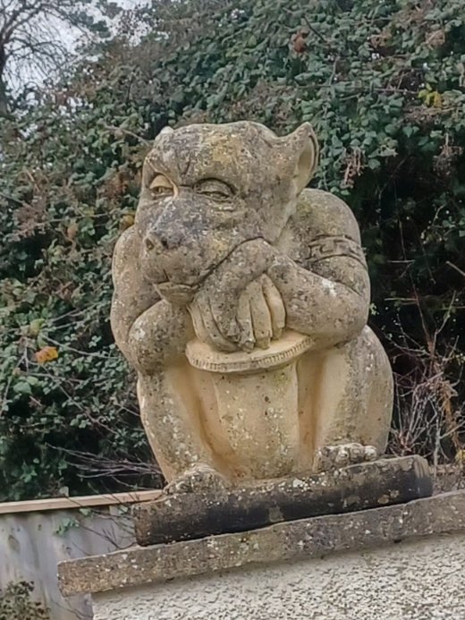 SlingsbyElaine's tweet image. #SpottedOnMyWalk #Dawlish #Devon #SundayStonework