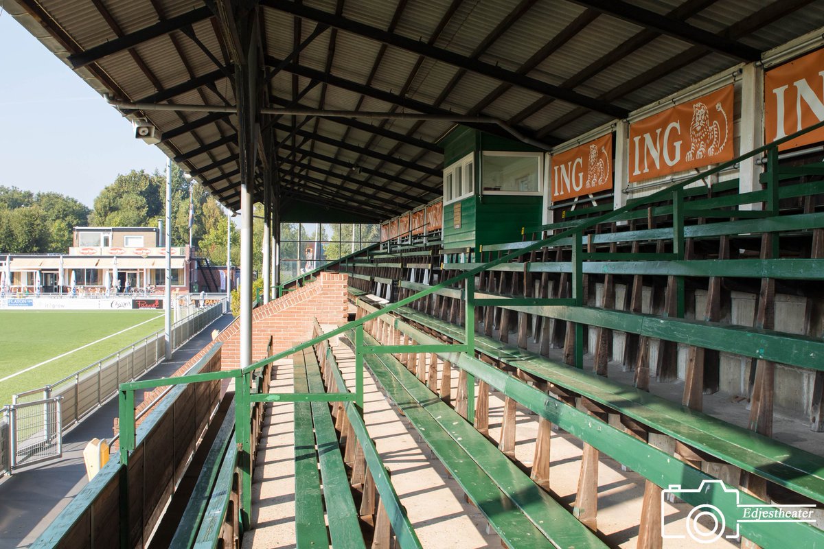 stadionautist's tweet image. Sportpark Het Kleine Loo
VUC
#groundhopping #groundspotting #stadiumhopping #ground #stadion #stadium #stade #estadio #stadio #stadionautist #groundhopper #VUC #hetkleineloo #sportpark #denhaag #pinguïns #vuc #mariahoeve #nonleague #VoorwaartsUtileDulciCombinatie #zuidholland