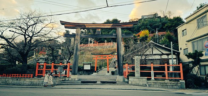 「shrine torii」 illustration images(Latest)