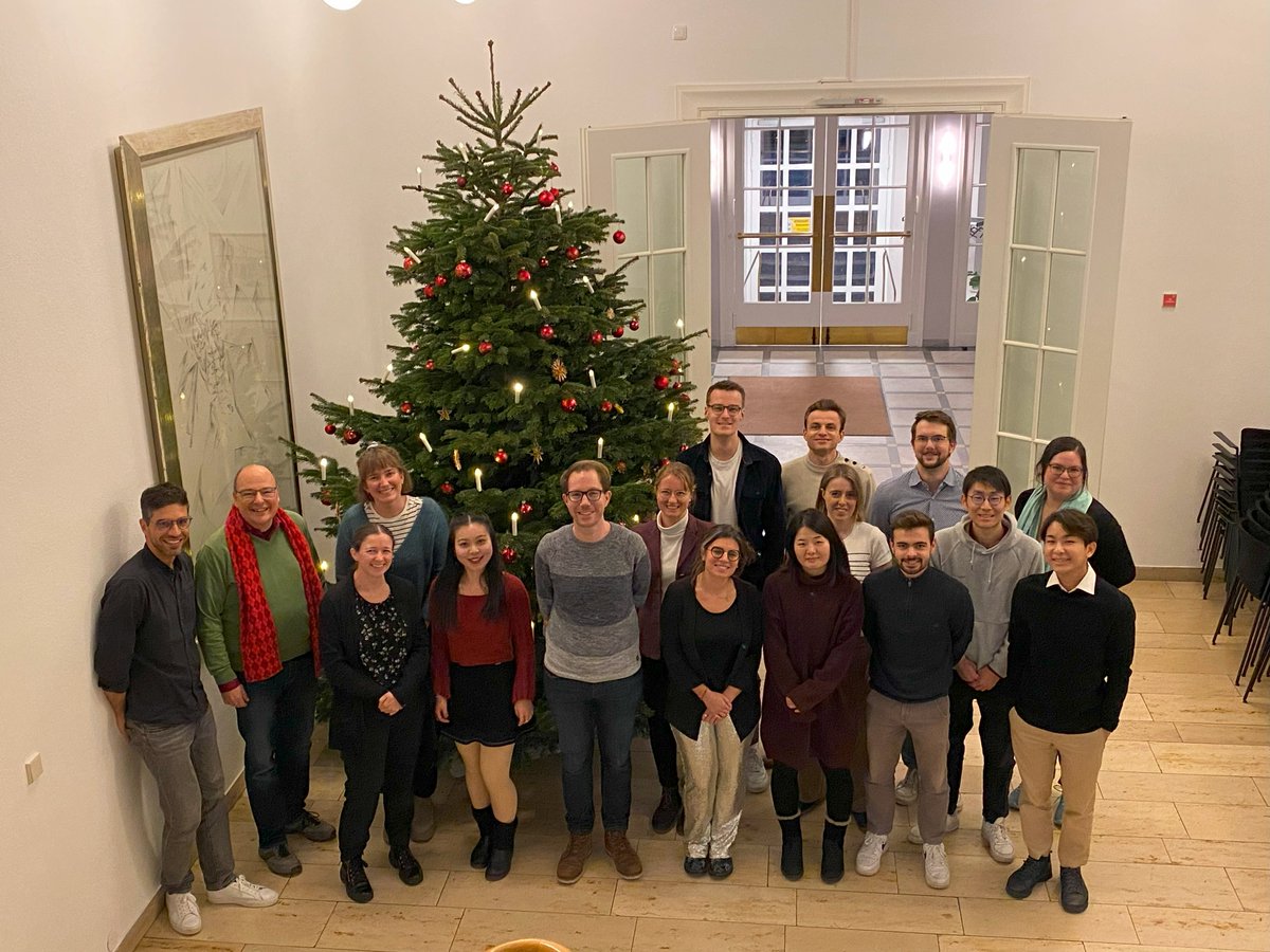 Great Winter Retreat (and amazing XMAS Party afterwards 🎅)! Thanks to everyone for contributing. Wishing you all Happy Holidays from the Munich Trade Group! 🎄🎆🍾 @LisandraFlach @ClaudiaSteinwen @irlacher_m @MartinaMagli1 @FeodoraTeti @DHillrichs24 @jlm_fournier @GeorgThunecke