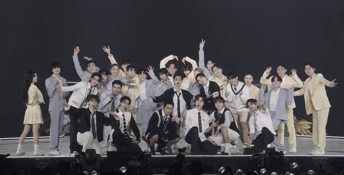 minghaocheol_'s tweet image. thank you TEAM SVT! &amp;lt;3