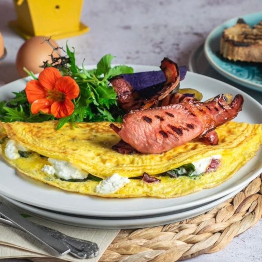 Look out the window - it's DEFINITELY a GROW HQ breakfast sort of day! You have until 12, or pop by any time before 5 for a gorgeous Sunday lunch. Call (051) 584 422 to book ahead!