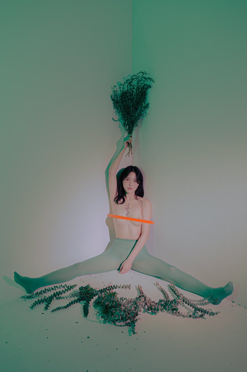 Green 2023
#대구 #세미누드 #촬영