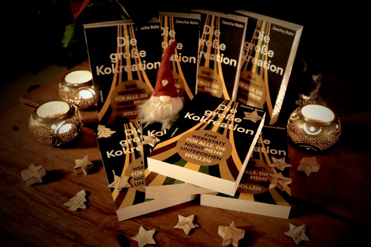 🎅HO HO HO! Oh Noo! 😱 In nur einer Woche ist Weihnachten! 🎄Und ihr habt noch keine Geschenke!!!! 🎁
Schenkt Hoffnung, Mut und Engagement mit "Der großen Kokreation"! Für alle, die nicht mehr untergehen wollen! Schon gar nicht in 2024! 🌟Hier bestellen: die-grosse-kokreation.net🌟