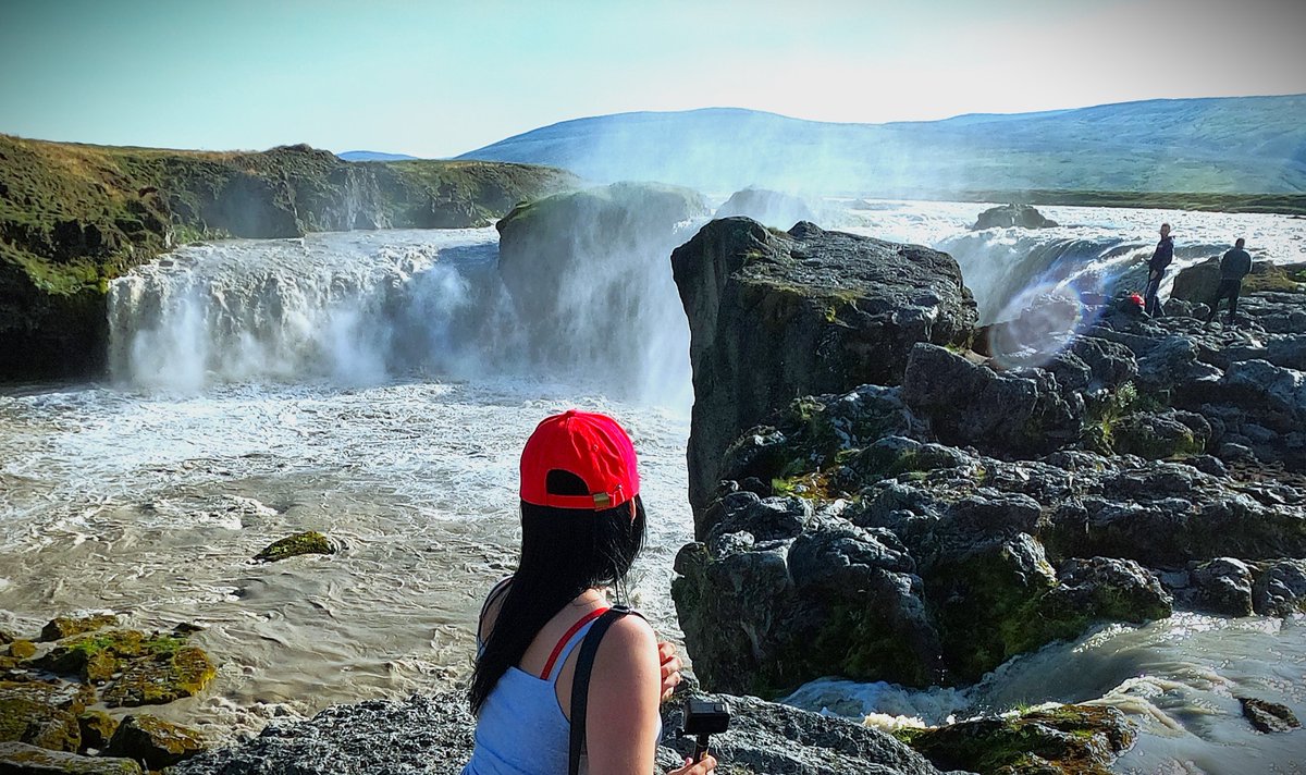 Amazing Iceland #podróże #wanderlust #adventure #photo #traveler #travelmore #travelling #photooftheday #travelphoto #lovetravel #photography #landscape #photos #islandia #iceland #goldencircle #blog #trip #podróż #travel #wodospad #waterfalls #waterfall #godafoss #wodospady