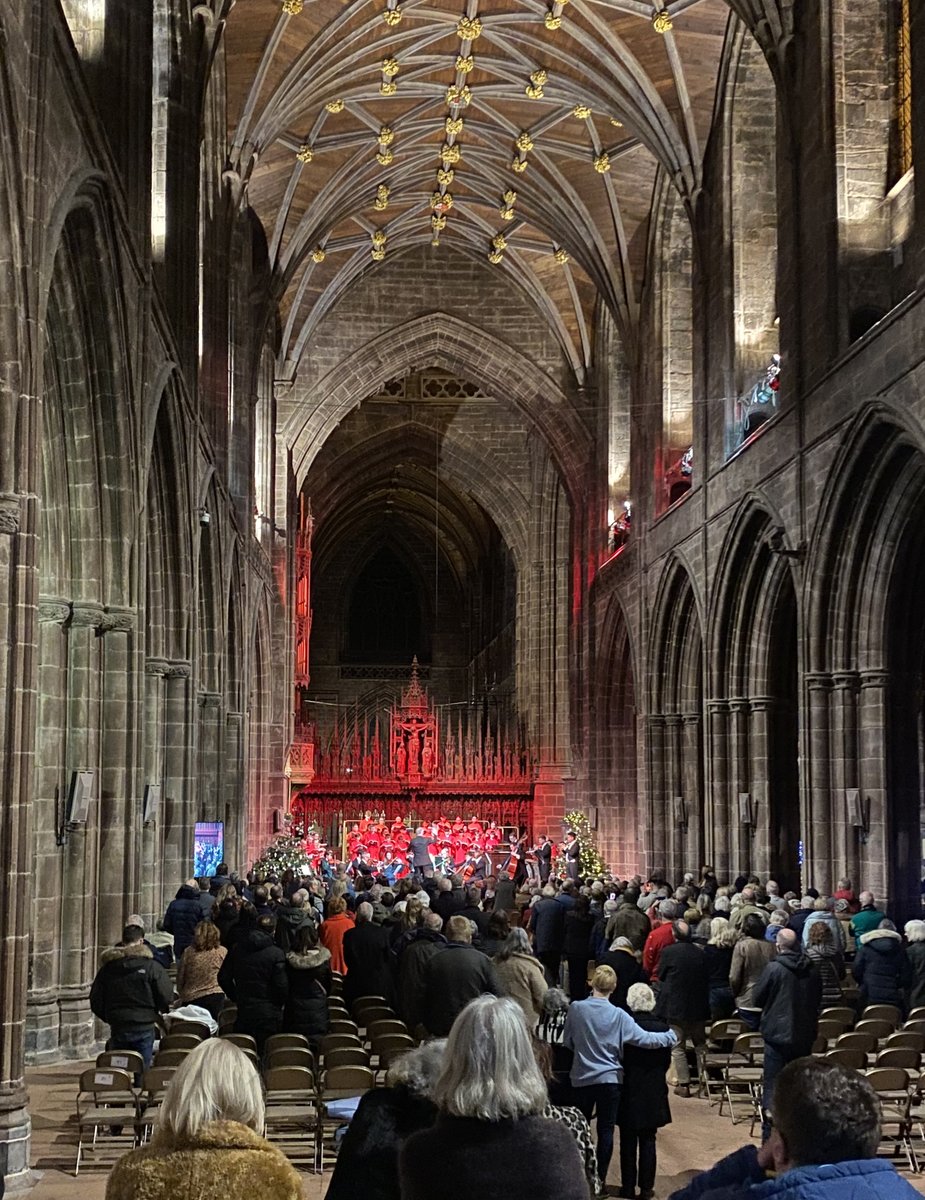 The Hallelujah Chorus from Handel's Messiah, performed last night at @ChesterCath by @LConcertante and @ChestCathMusic. Handel supposedly directed the first rehearsal of the Messiah in the Cathedral in 1741 while waiting to sail from Parkgate to Dublin.