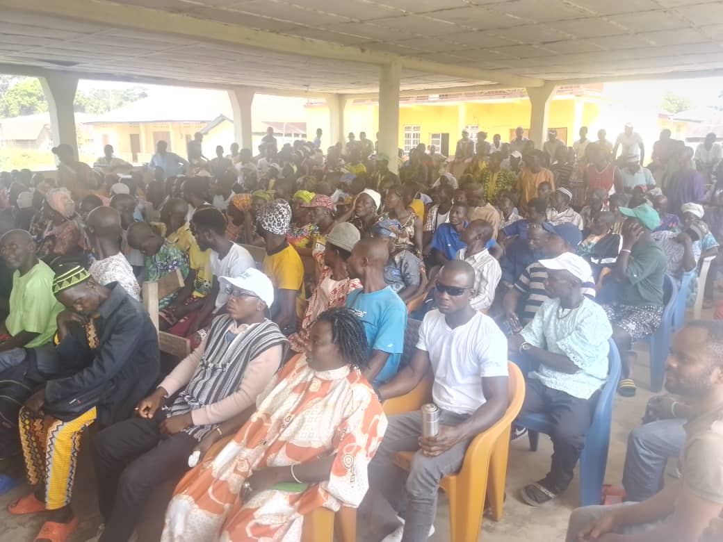 Friday 15th Dec 2023: Revision of councillors list Session in Kowa Chiefdom, Moyamba district, #SierraLeone  for the upcoming paramount chieftaincy #election.