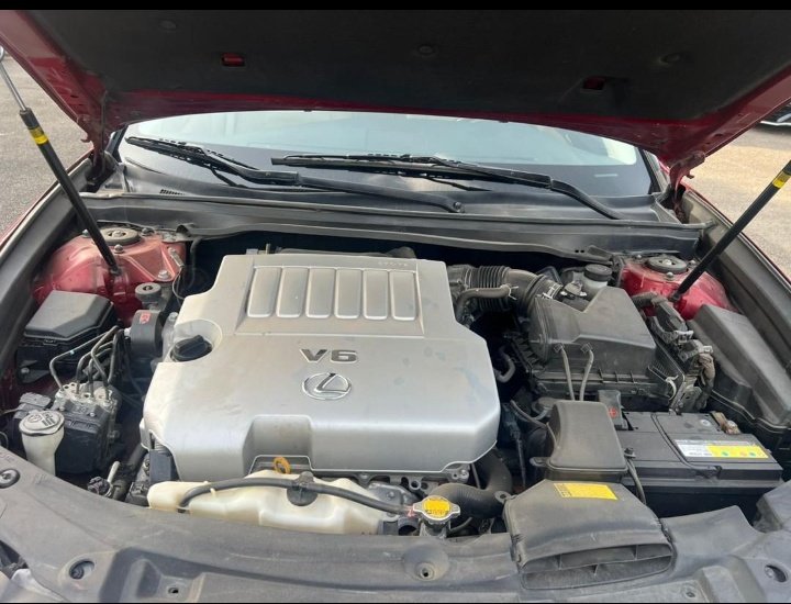 Bhigdude's tweet image. Belgium standard Es350 2013 fullest option with 2023 duty price 15.8m 200k Sambo 
#Davido