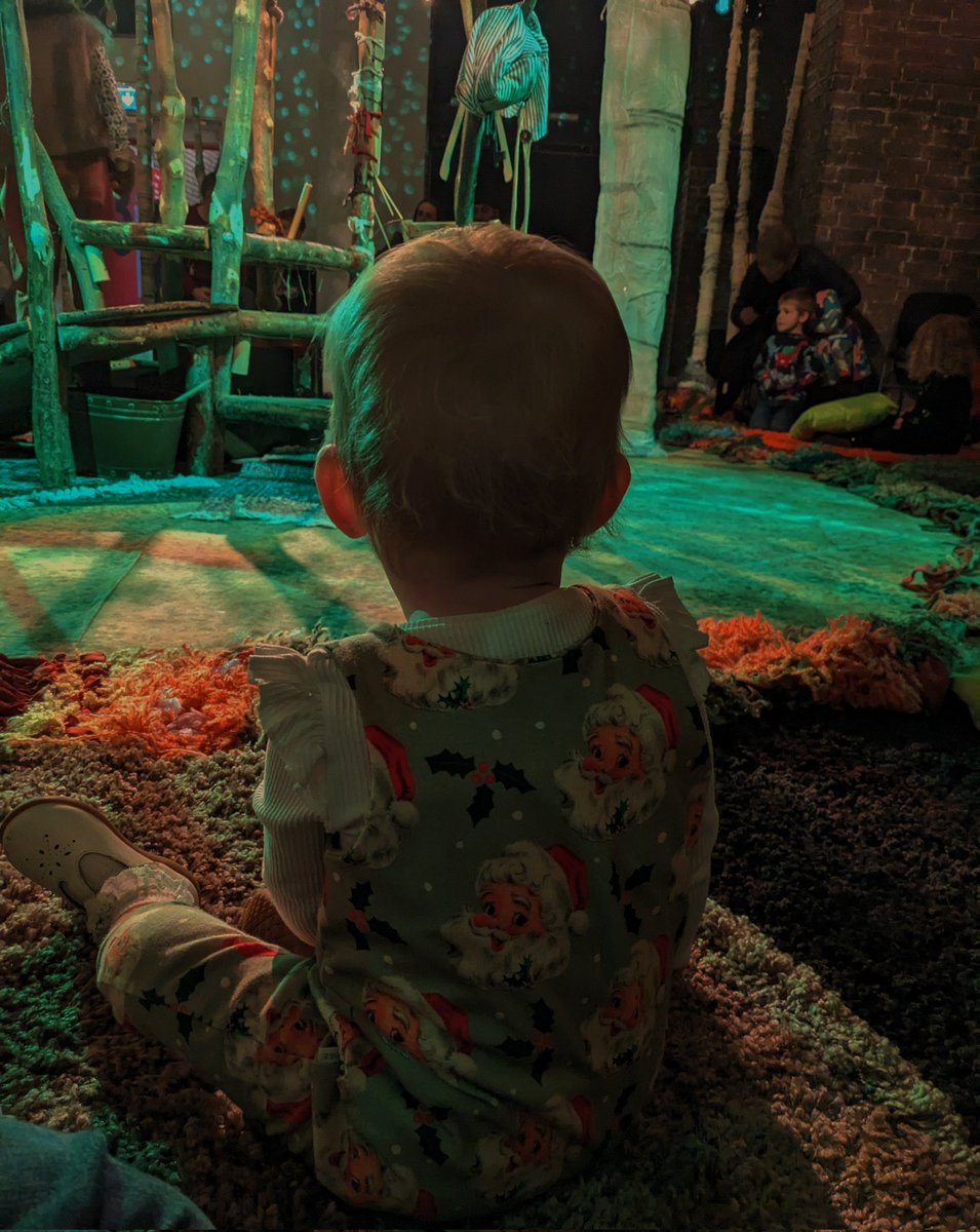 Sarah (@thunderclatter_) on Twitter photo We took Effie to see @KitchenZoo_'s The Three Bears <a href="/northernstage/">Northern Stage</a>. A completely enchanting first theatre experience - so much time & thought clearly went into the production. Inspiring and engaging a whole new generation ♥️ We took Effie to see @KitchenZoo_'s The Three Bears <a href="/northernstage/">Northern Stage</a>. A completely enchanting first theatre experience - so much time & thought clearly went into the production. Inspiring and engaging a whole new generation ♥️