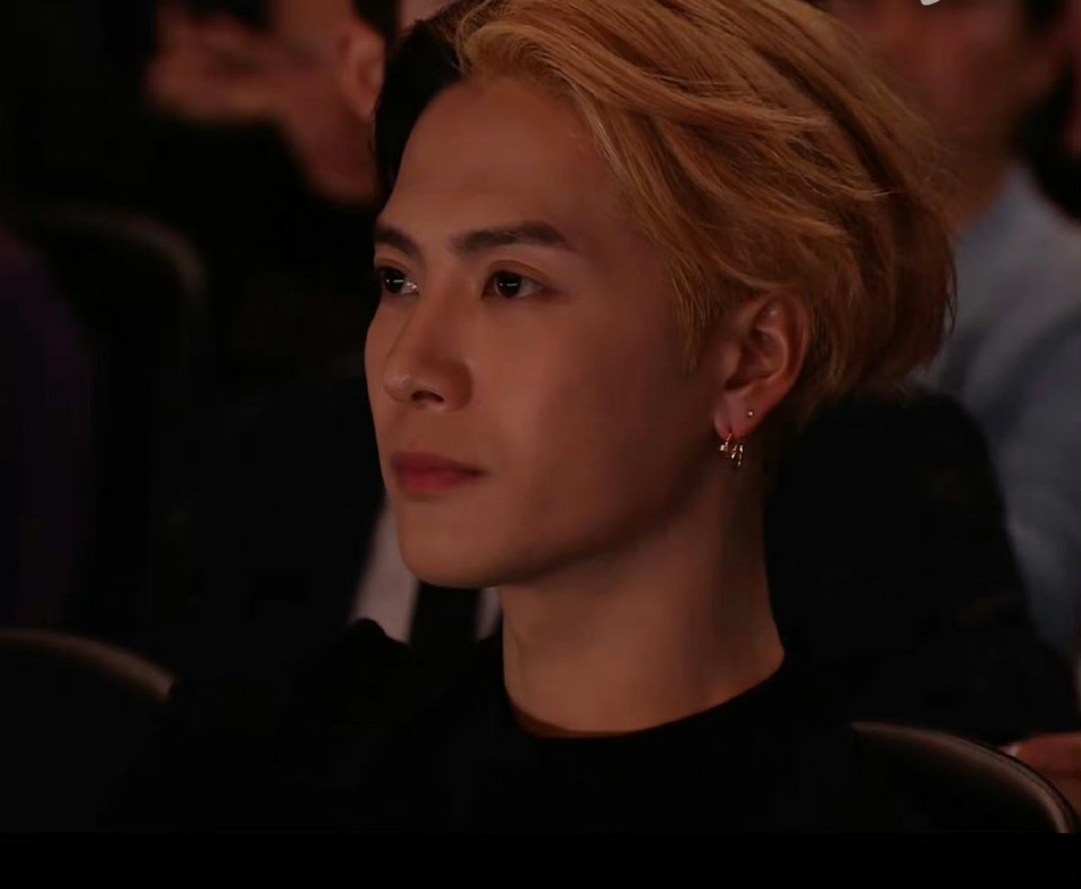 yu_ni852's tweet photo. FACE!!! 🤩
#JacksonWang_TencentAllStar23 https://t.co/zoWeUBsGXi