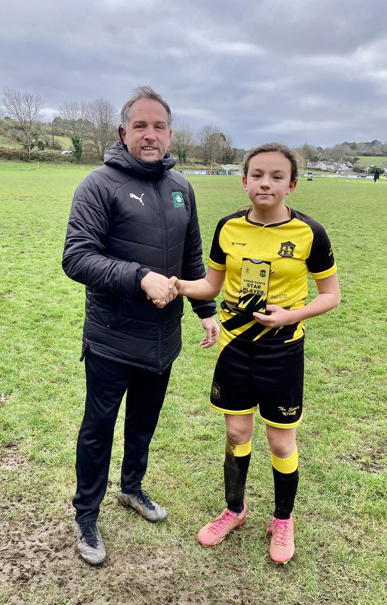 U13 League 1 West
Match Day 5

    Vogue Saints Star Player
        🌟🌟Lowenna 🌟🌟

Chosen by the Falmouth Utd coaches 🧡🖤

Stunning performance with two goals. 

One from a free kick 😱

Fully deserved👏🏻👏🏻

Well done Lowenna 👏🏻👏🏻

#WeAreVogueSaints 〓〓