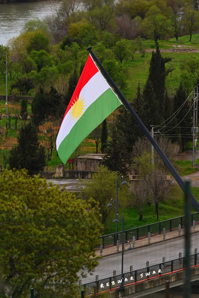 Kurdistan Flag Day ❤️💛🤍💚

#HappyFlagDay 
#Kurdistan 
#Kurdistan_flag_day 
#kurdistan