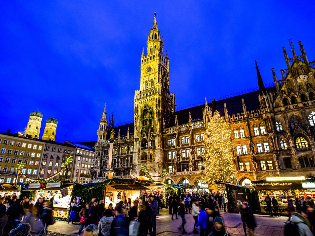 If you are planning a Christmas Market trip for 2024 or 2025, NOW is the time to research. And I have some great tips to help you plan an epic Christmas market vacation: epicureanexpats.com/the-best-europ… #travel #Christmas #SundayFunday #sundayvibes #traveltips